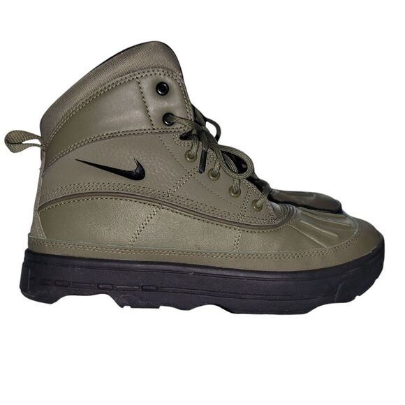 Nike Men's Olive Green Boots 6.5 Y